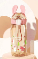 Load image into Gallery viewer, Cute Kids Plastic Water Bottles With Straw - 550Ml
