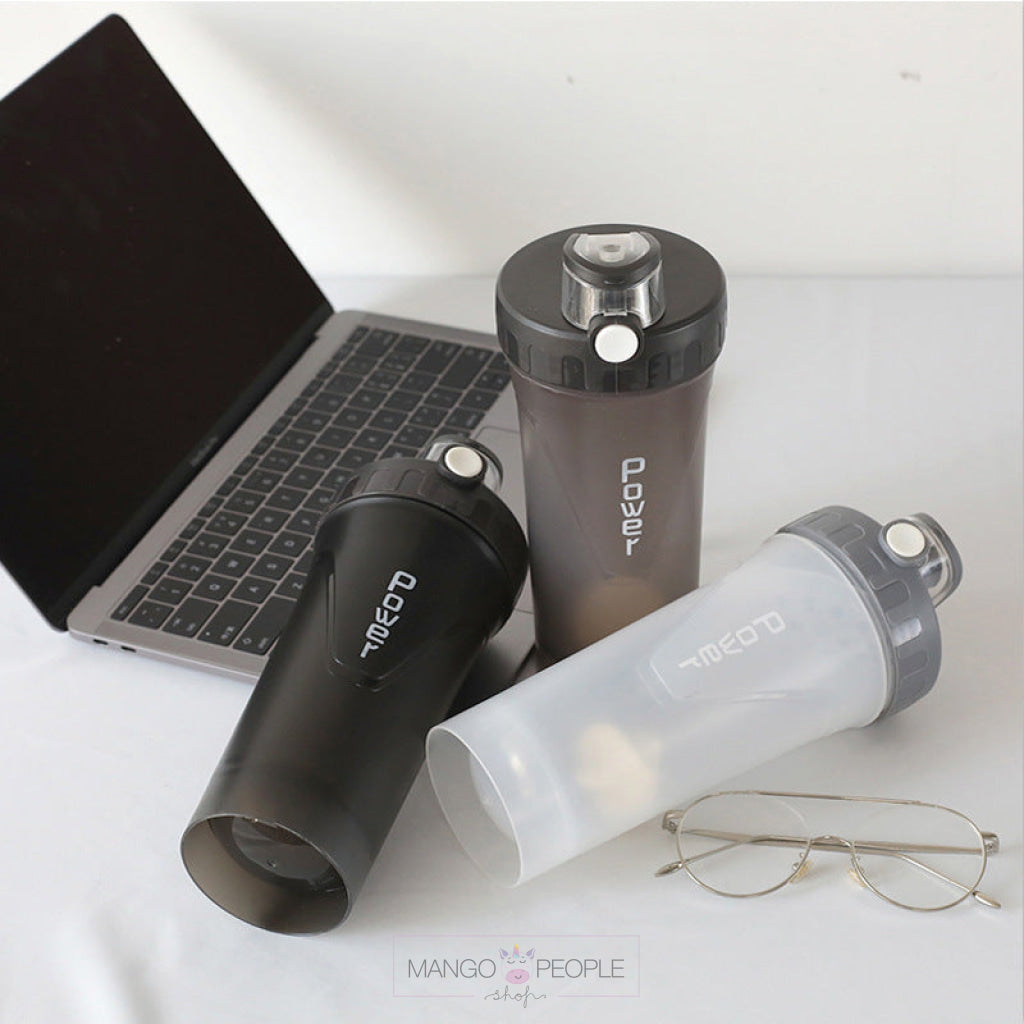 Sports Drinking Water Bottle With Lid - 700Ml