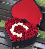 Load image into Gallery viewer, Customised Initial Roses Giant Flower Box Fresh Flowers Mango People Flowers 