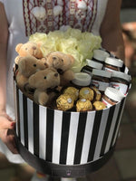 Load image into Gallery viewer, Teddy Bear Surprises Roses Gift Hamper Gift Hamper Mango People Flowers Yellow 
